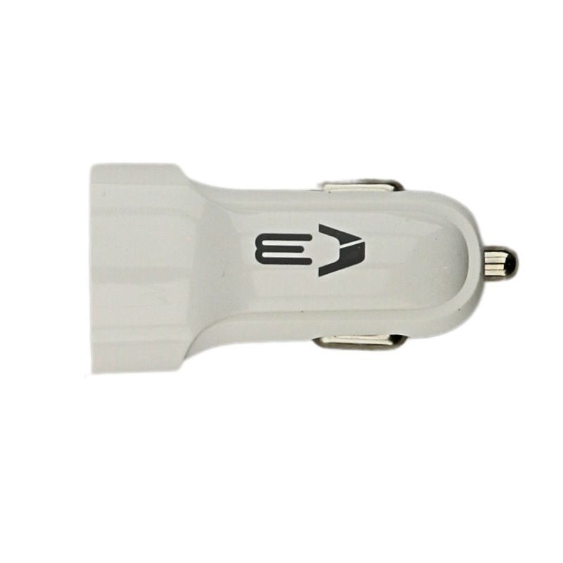 C3 Tech kahe USB pordiga autolaadija